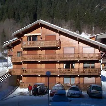 Chatel, 2 Pieces, 5 Personnes - Fr-1-200-260 *