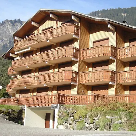 Chatel, 2 Pieces, 5 Personnes - Fr-1-200-260 *